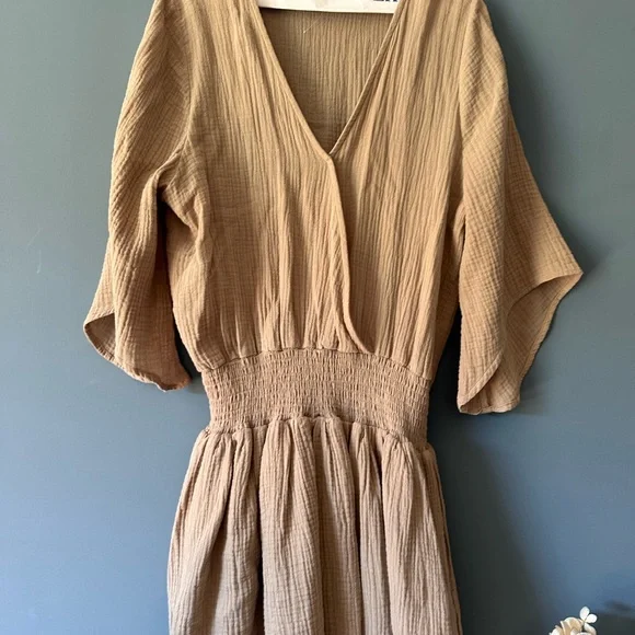 Elegant Tan V-Neck Mini Dress - Picture 1 of 6